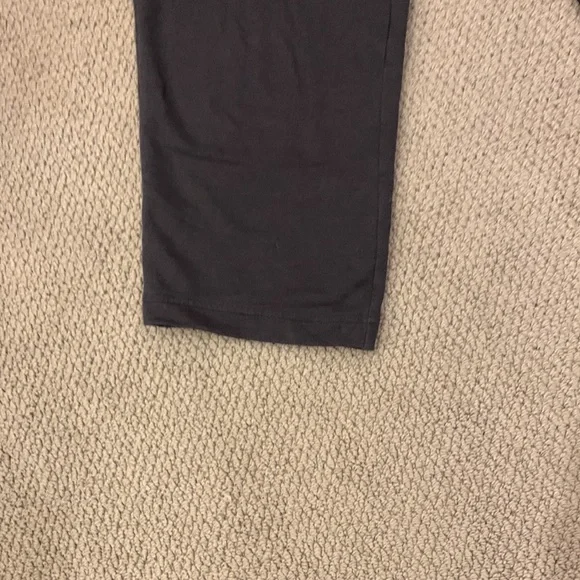 🌹 purejill • Affinity French Terry Slim Leg Gray Crop Pants - Picture 5 of 9